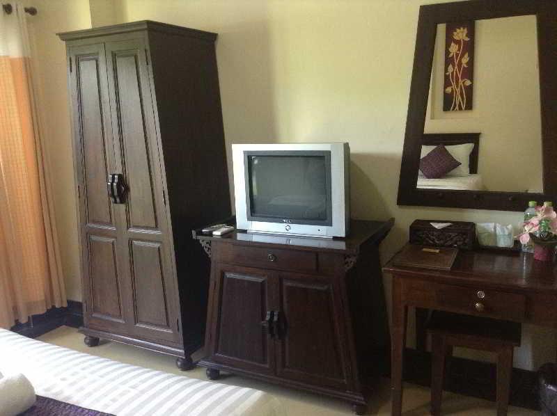 Baan Andaman Hotel Krabi town Екстериор снимка