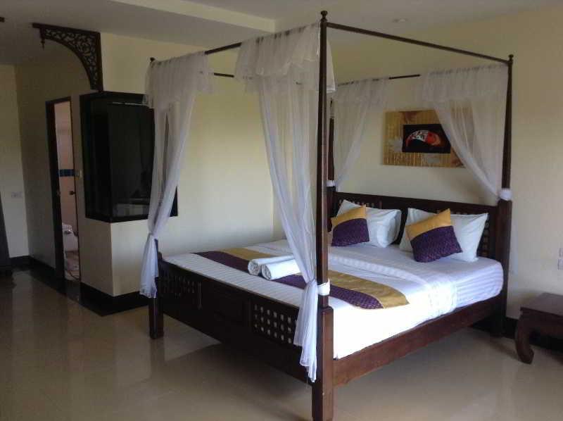 Baan Andaman Hotel Krabi town Екстериор снимка